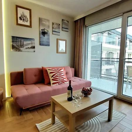Lägenhet Apartament Zlote Piaski Jantaru By Triapart